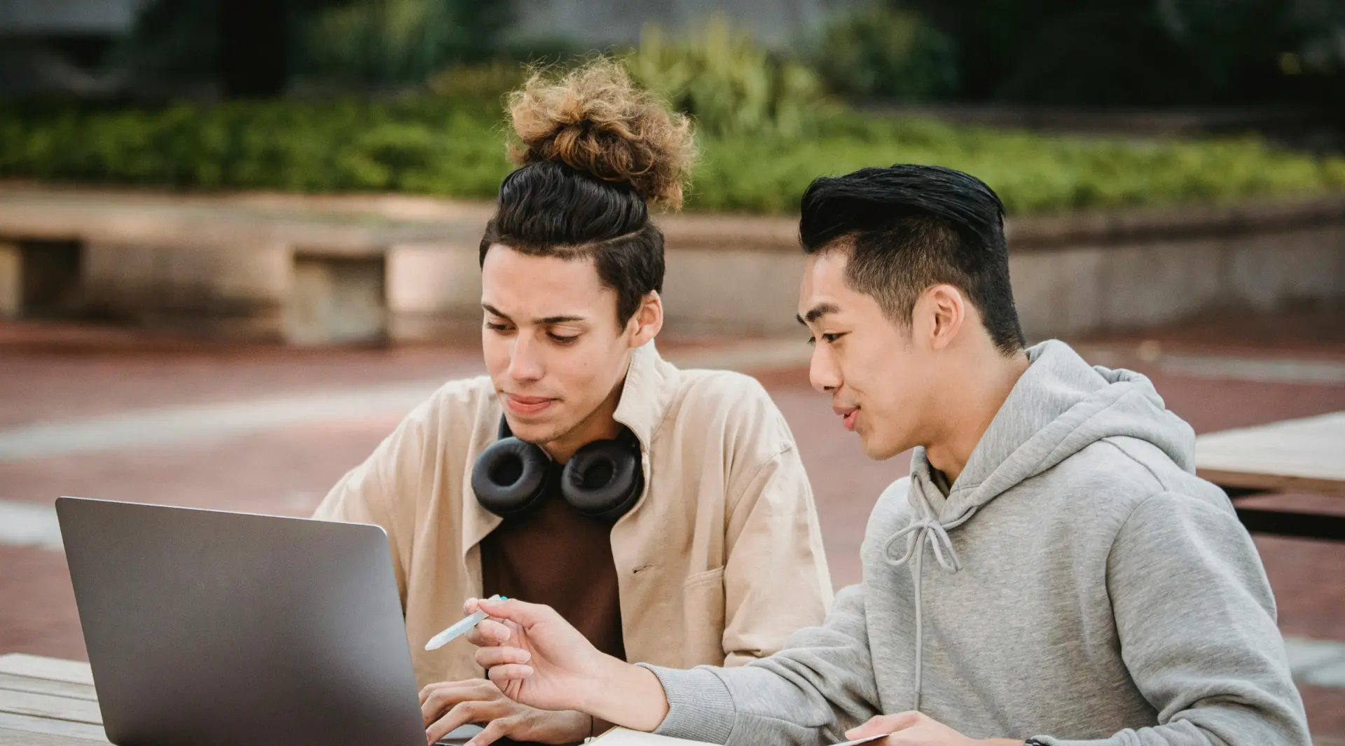 International AS Levels can be fully studied through an accredited online school. Teaching, curriculum delivery, and examination preparation are delivered online by qualified subject-specialist teachers — but examinations are sat in person at an authorised examination centre in the student's country.